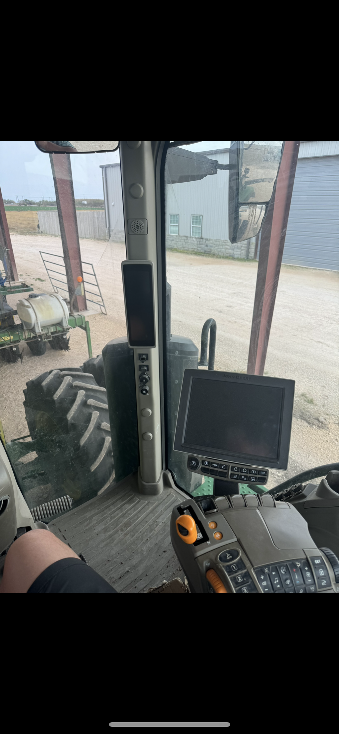 2023 John Deere 8R 280 Tractor