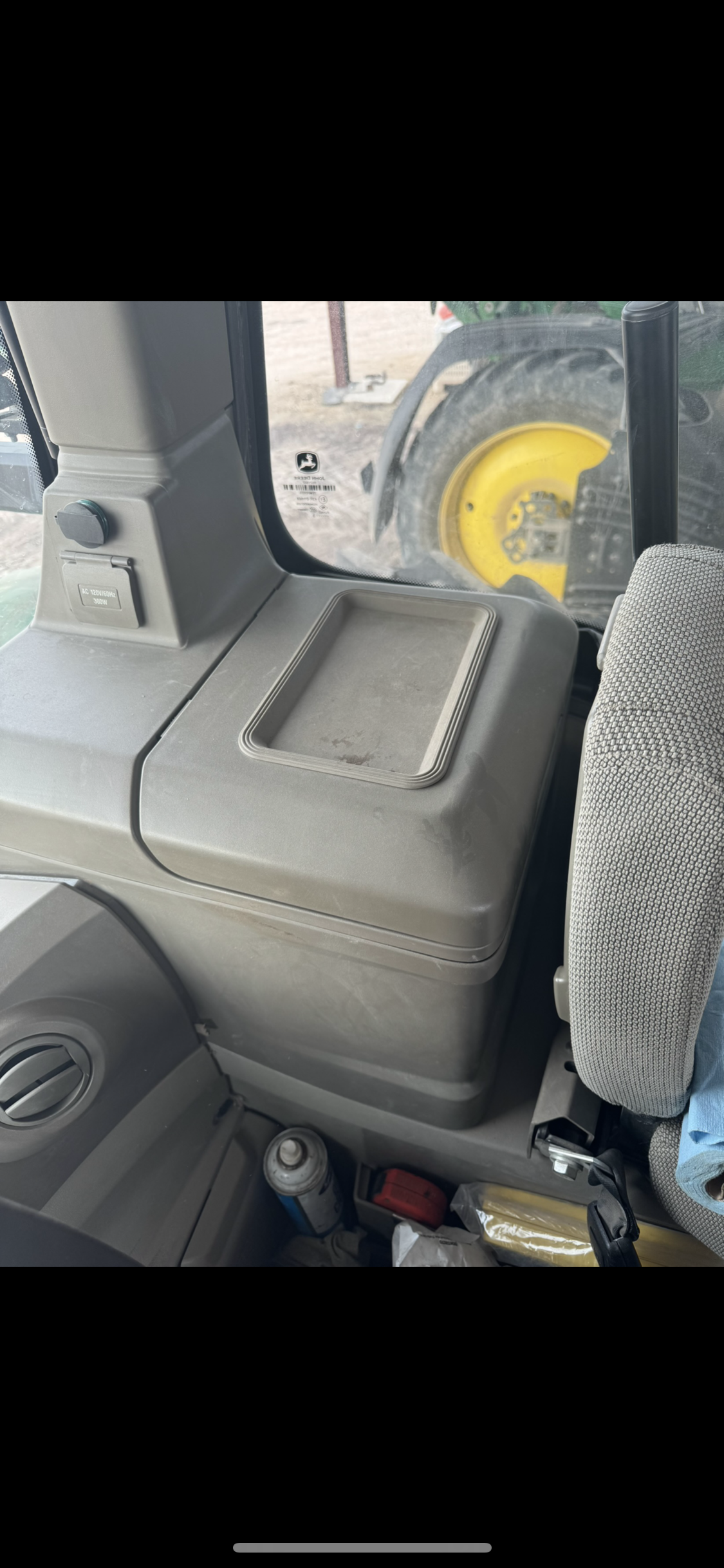 2023 John Deere 8R 280 Tractor