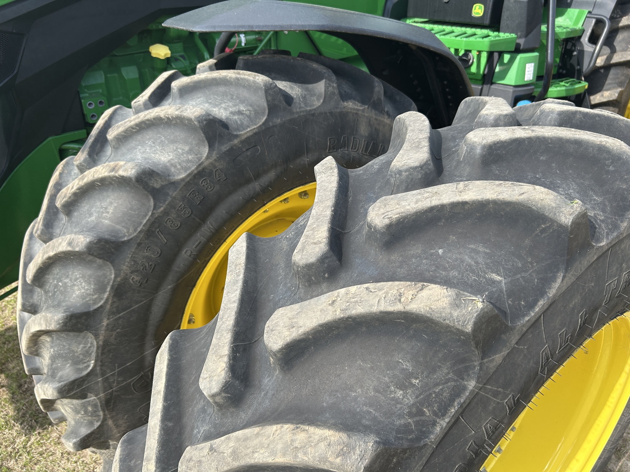 2023 John Deere 8R 310 Tractor