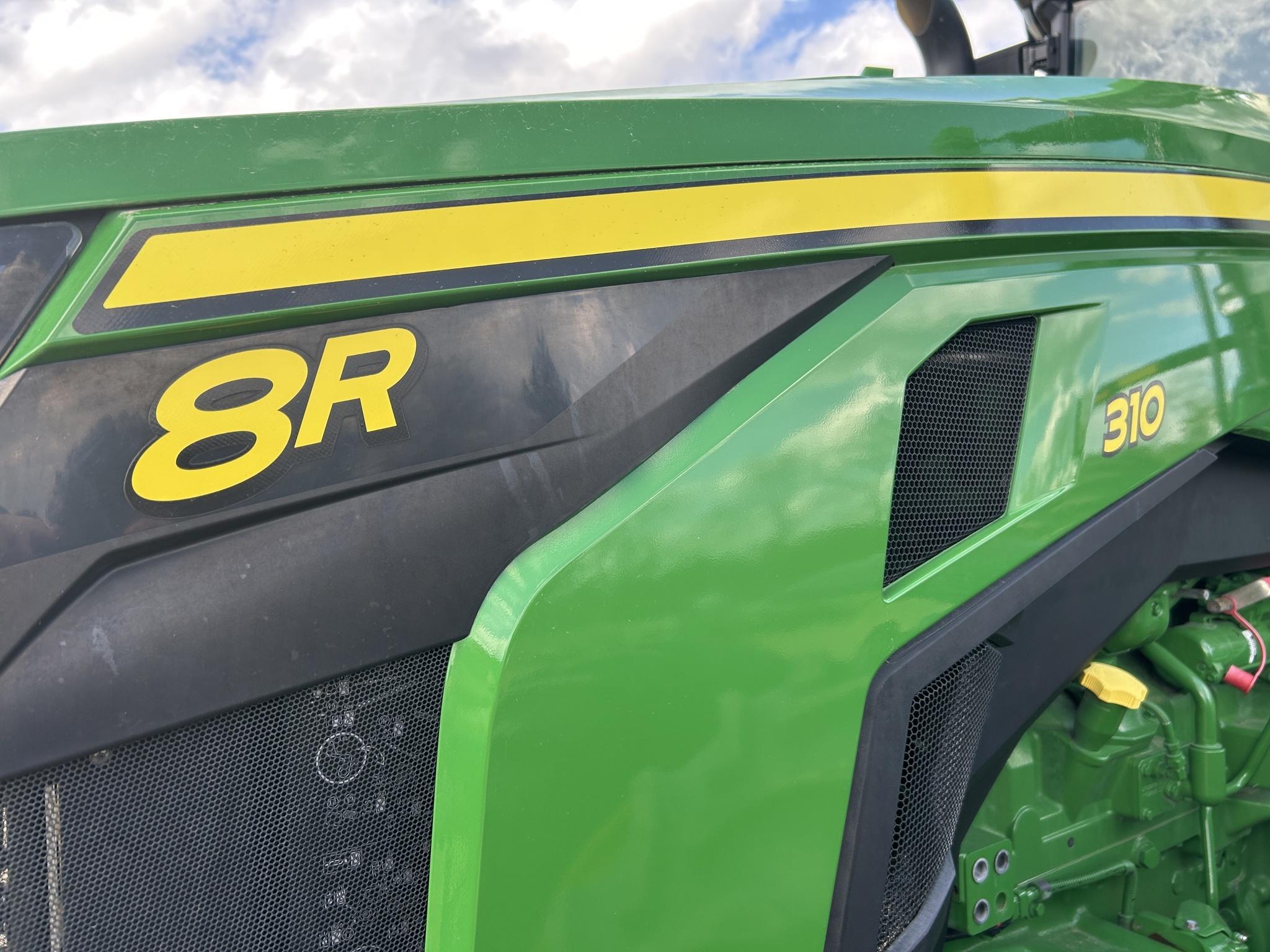 2023 John Deere 8R 310 Tractor