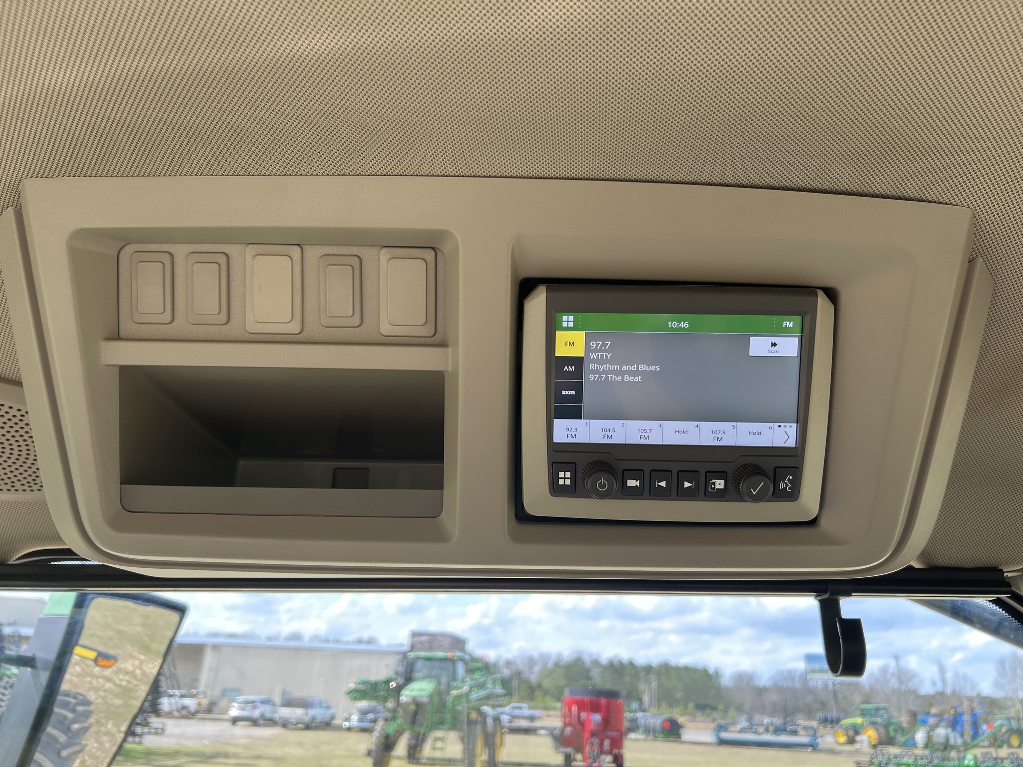 2023 John Deere 8R 310 Tractor