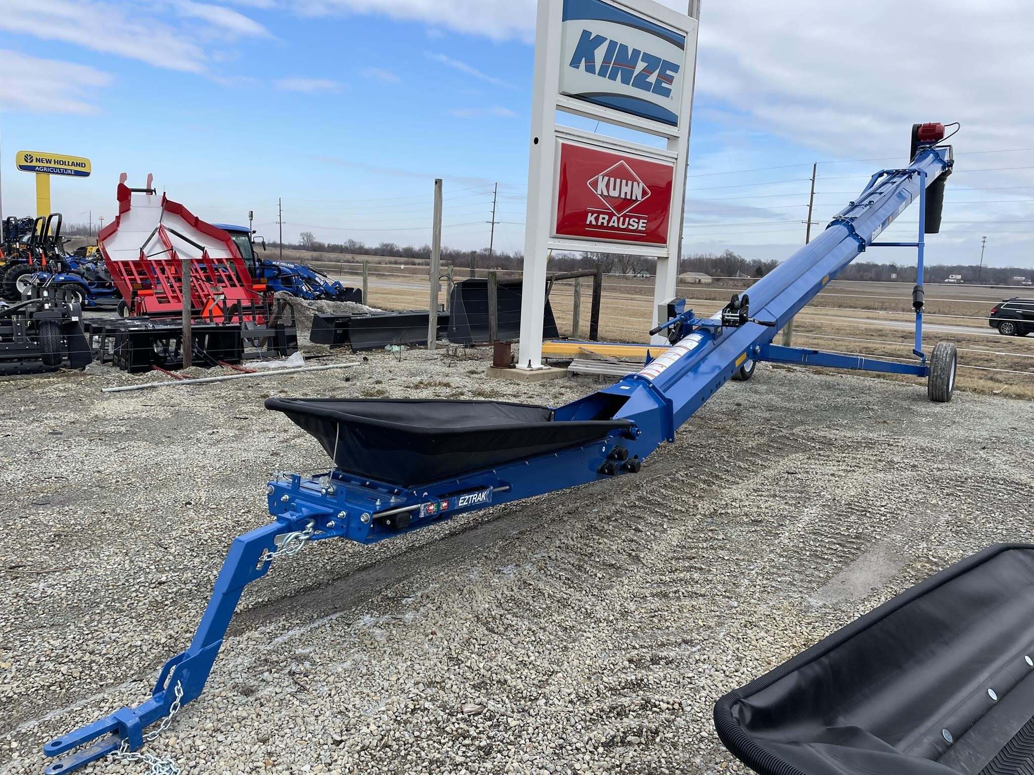 2025 Brandt 1545TDLP Augers and Conveyor