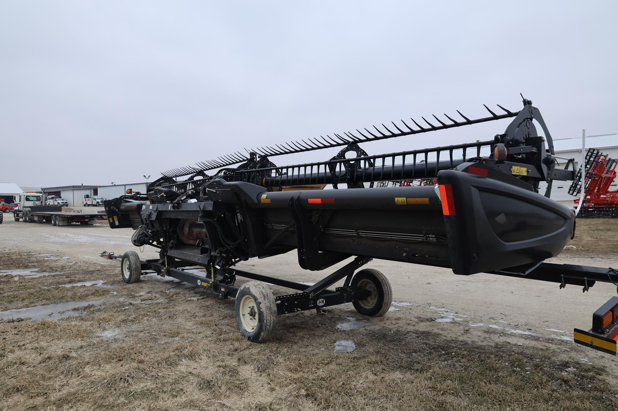 2014 MacDon FD75 Platform