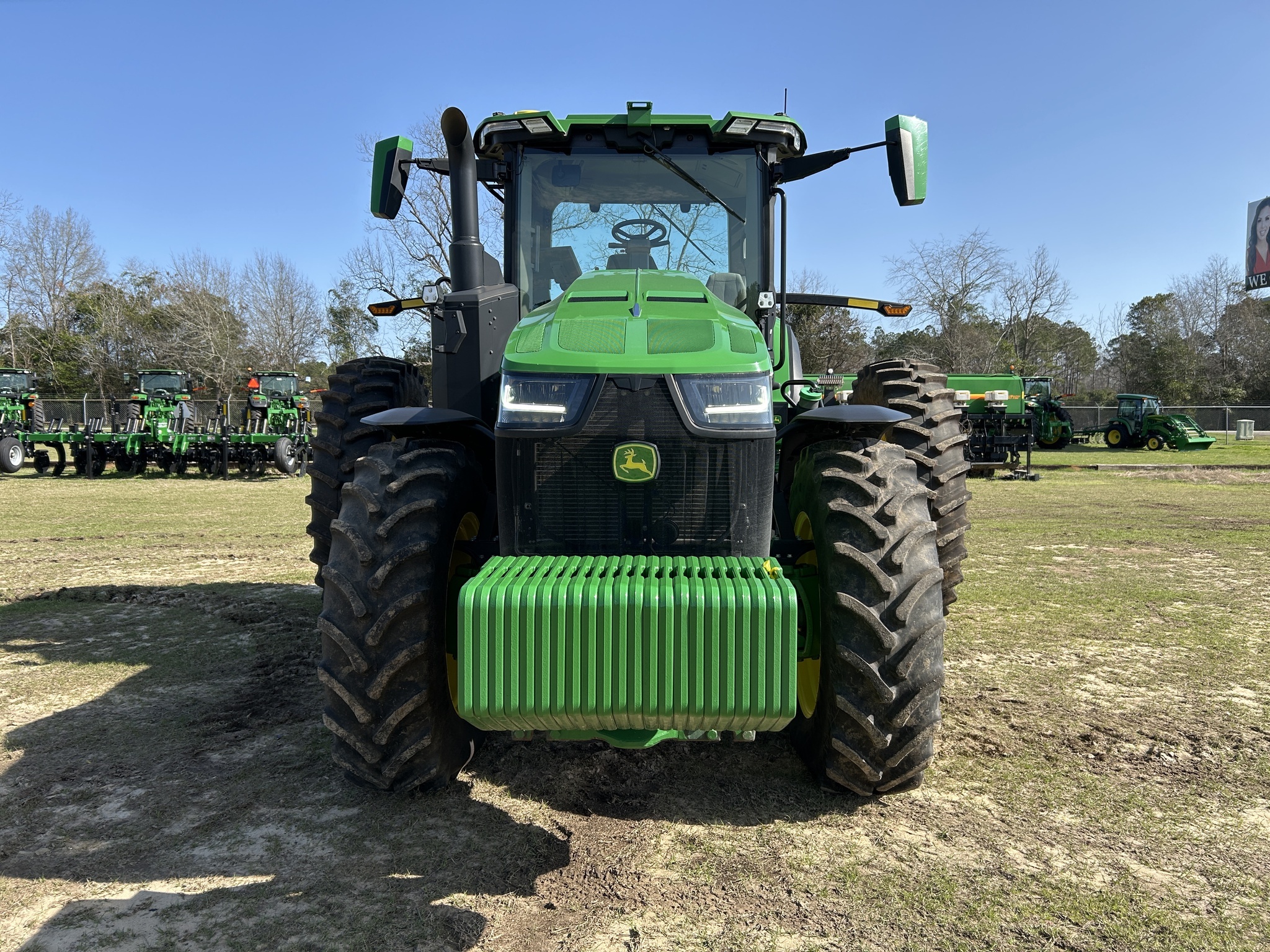 2023 John Deere 8R 250 Tractor