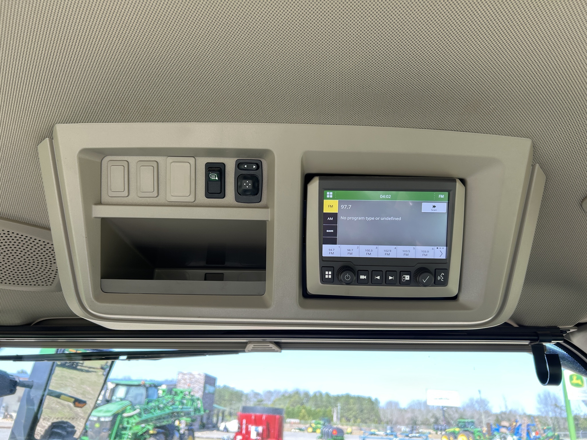 2023 John Deere 8R 250 Tractor