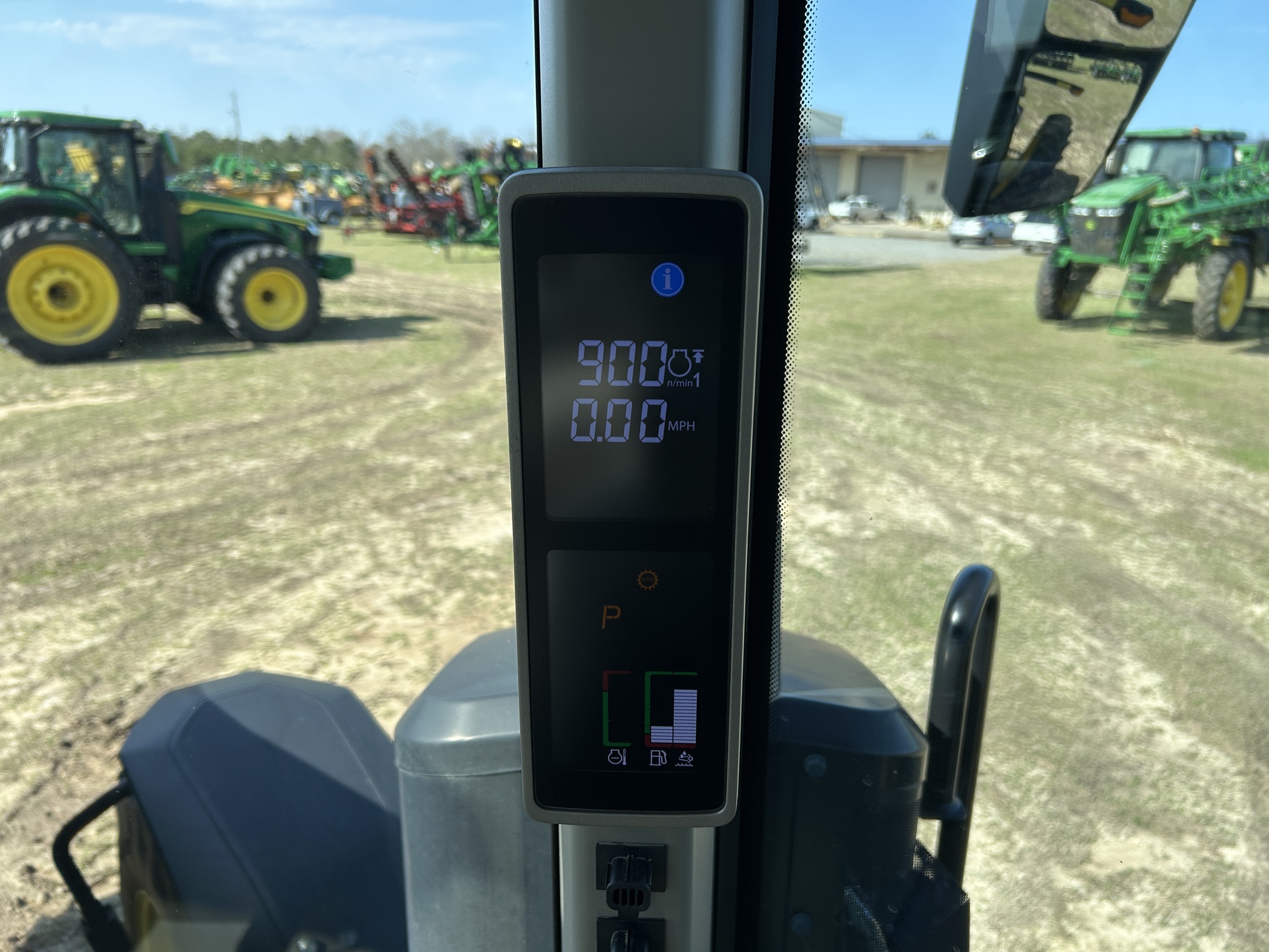 2023 John Deere 8R 250 Tractor