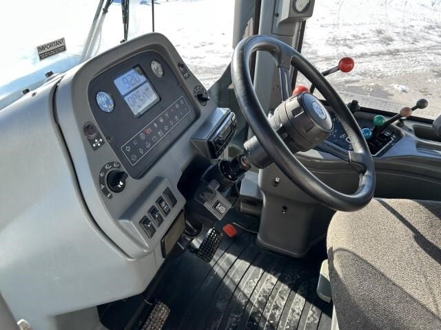 1997 New Holland 9682 Tractor