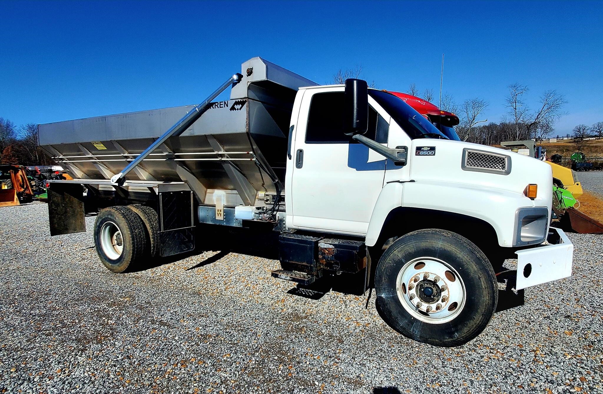 2005 Chevrolet Kodiak C8500 Semi Trucks/Trailer