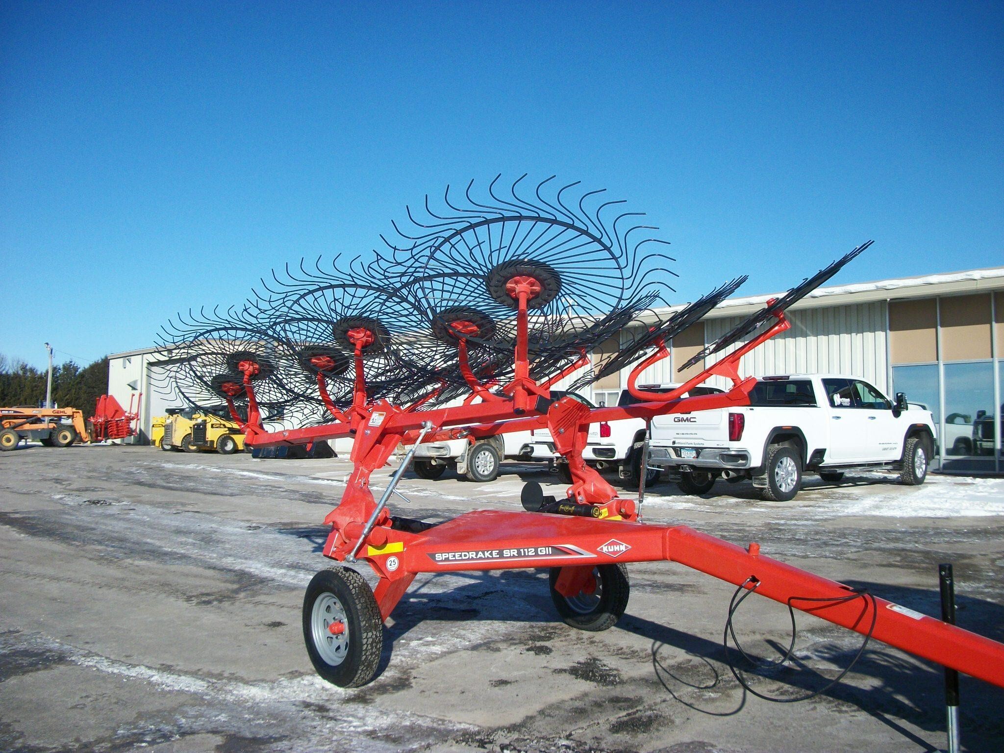 2024 Kuhn SR112GII Rake