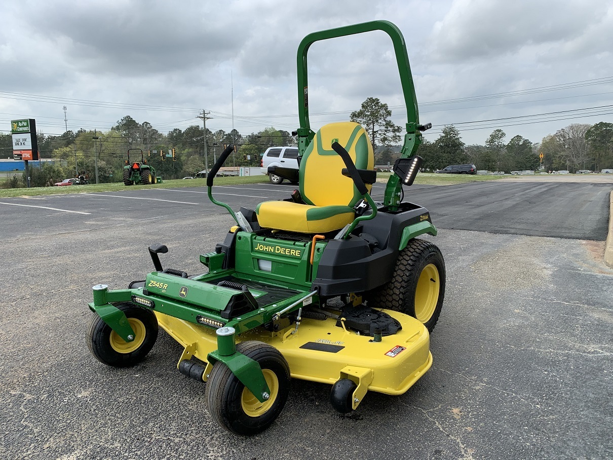 2025 John Deere Z545R Lawn Mower