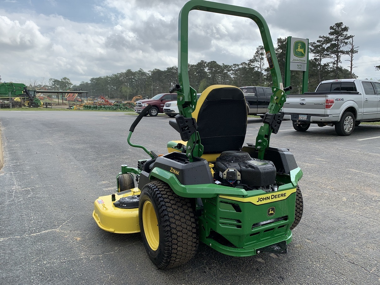 2025 John Deere Z545R Lawn Mower