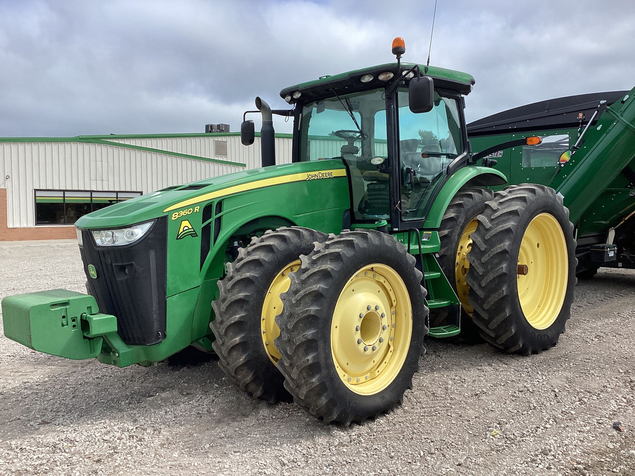 2012 John Deere 8360R Tractor