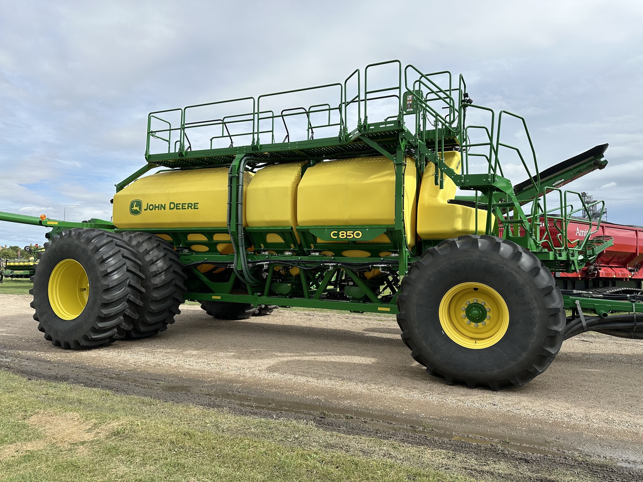 2021 John Deere 1890 Air Seeder
