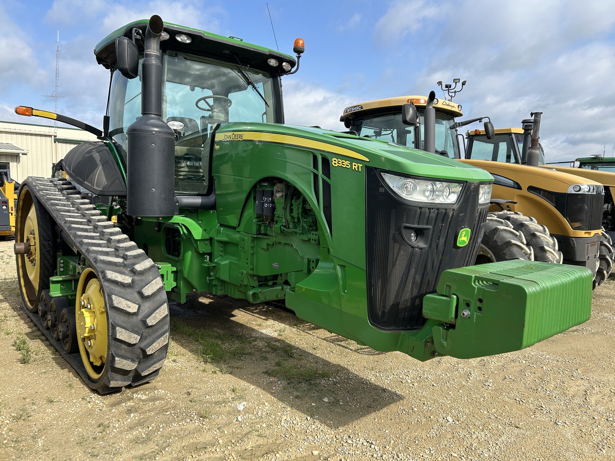 2013 John Deere 8335RT Tractor