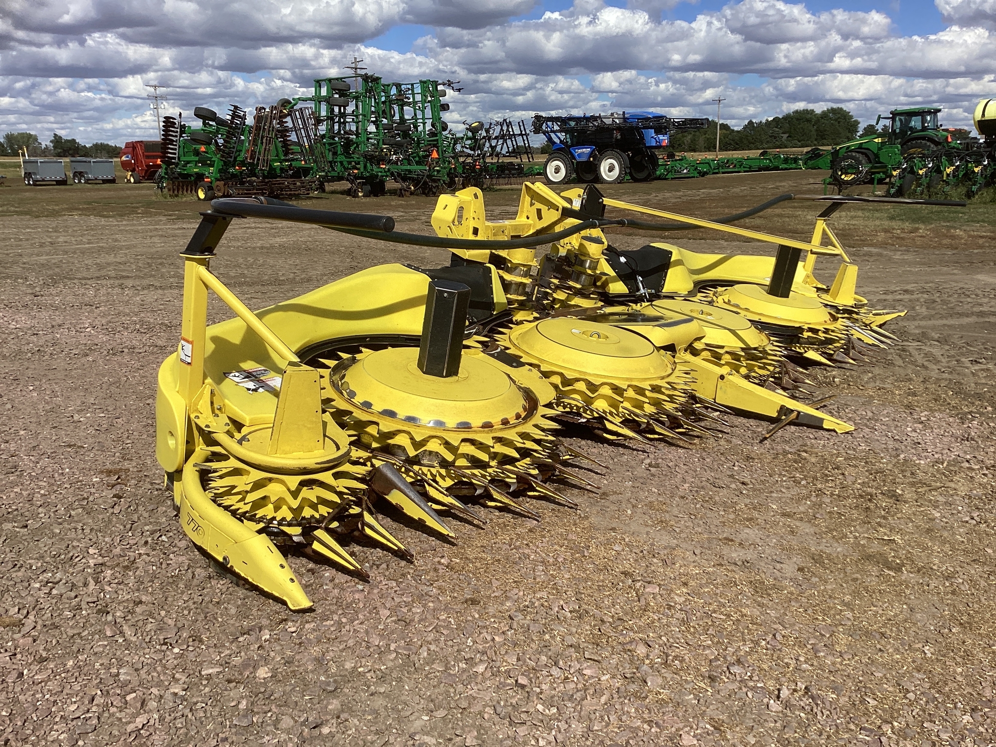 2023 John Deere 770 Forage Harvester Head