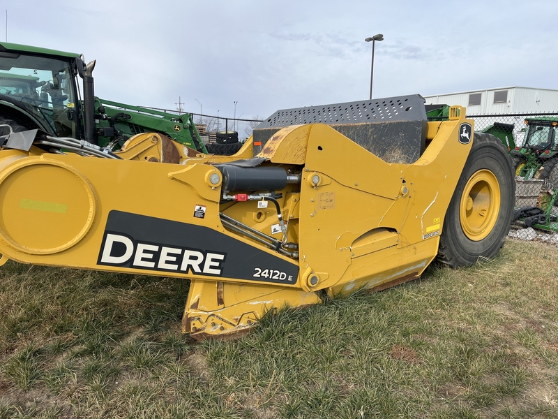 2017 John Deere 2412D Ejector Scraper