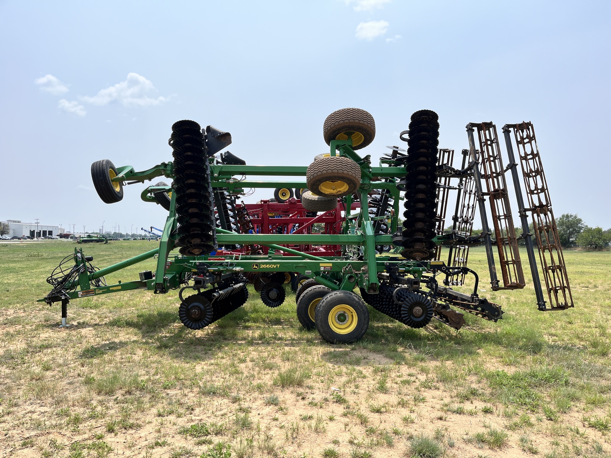 2019 John Deere 2660VT Vertical Tillage