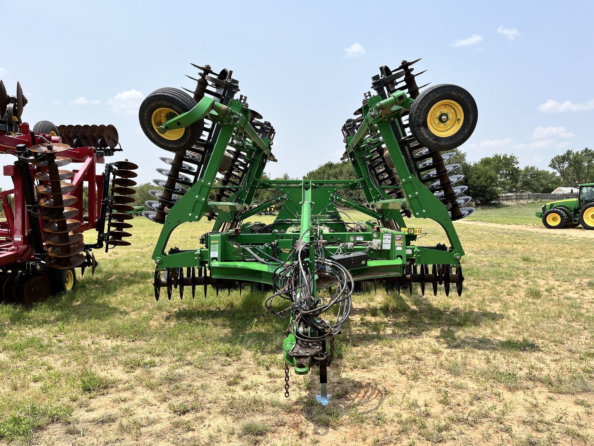 2019 John Deere 2660VT Vertical Tillage