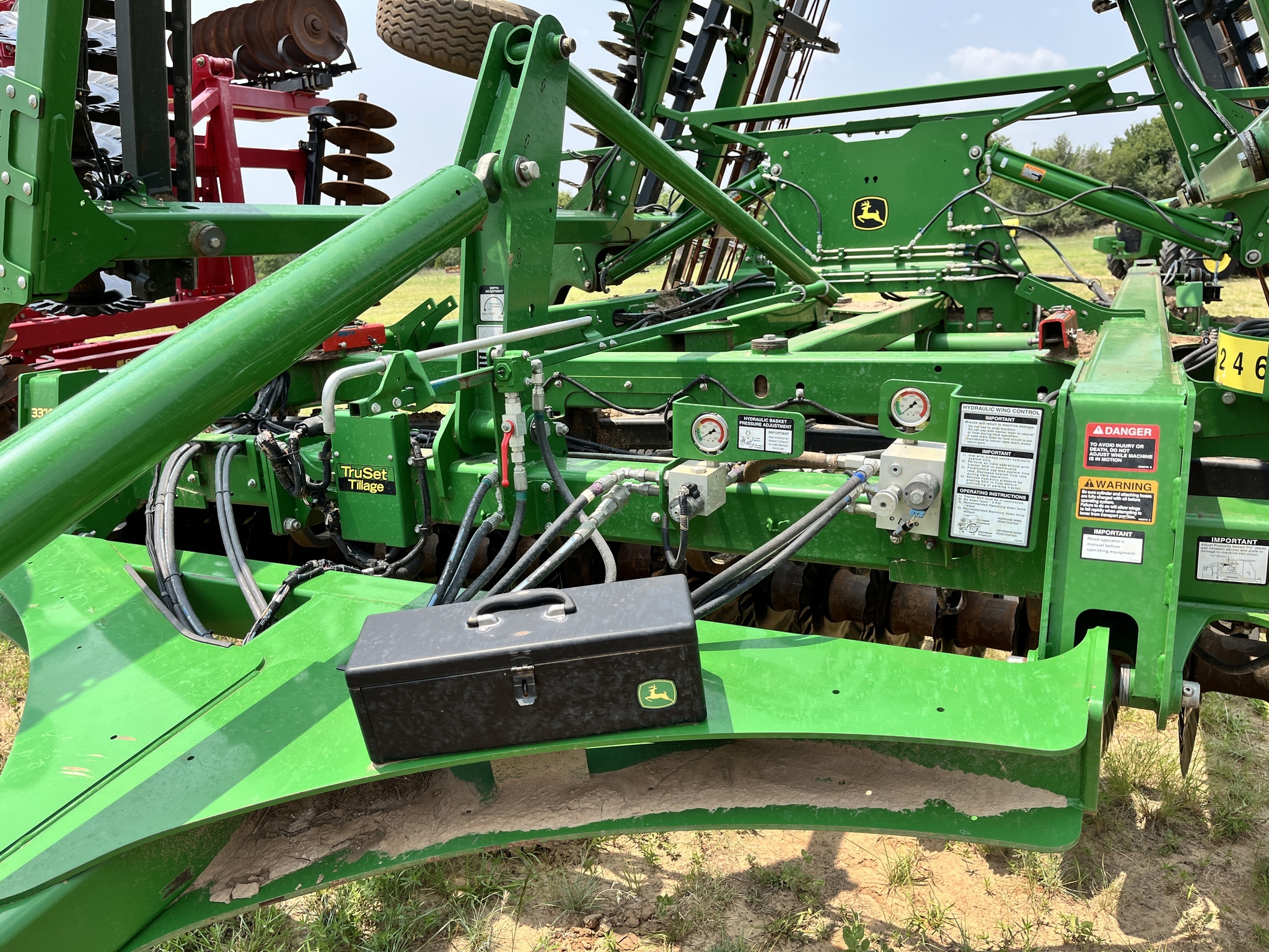 2019 John Deere 2660VT Vertical Tillage