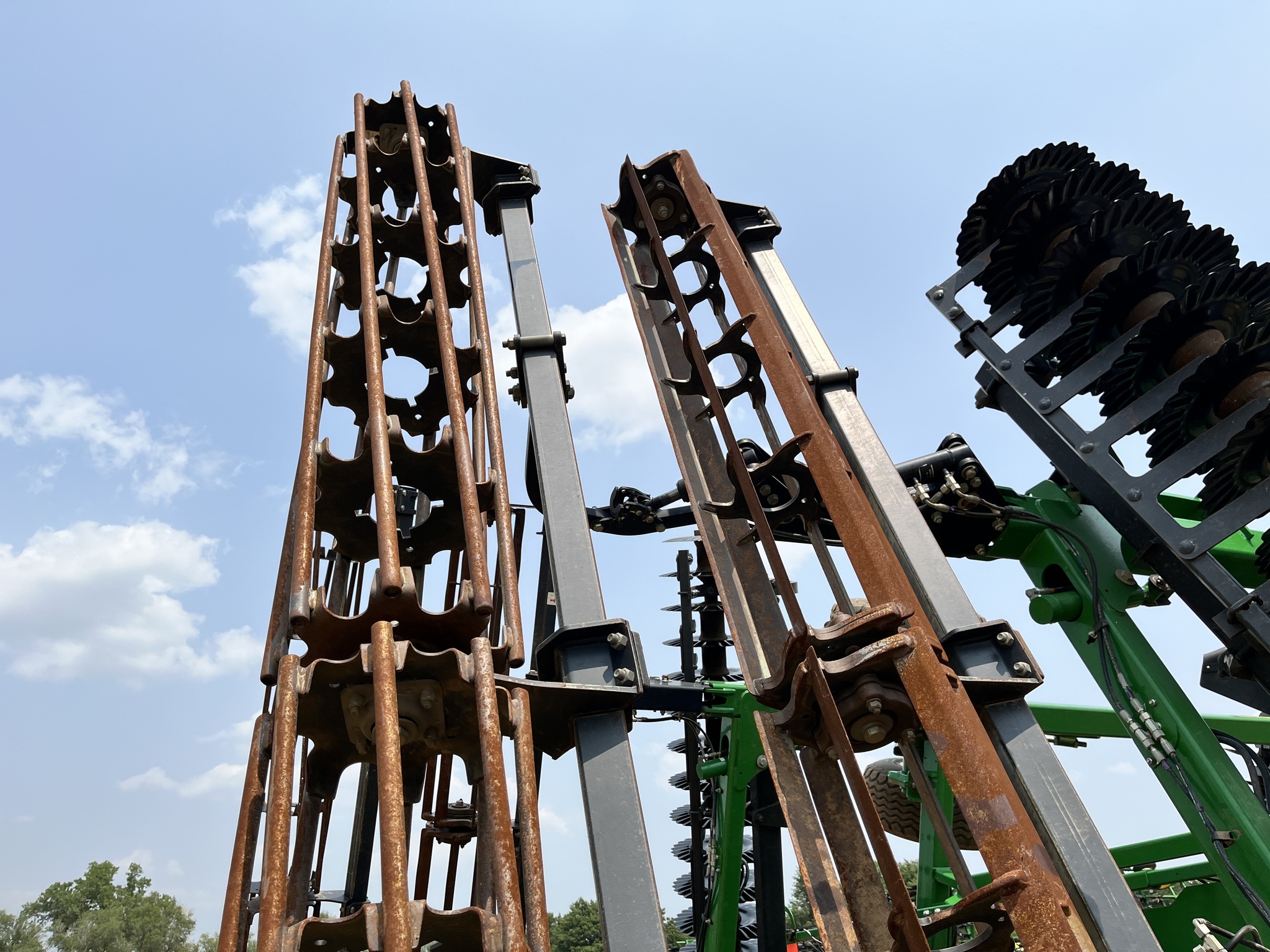 2019 John Deere 2660VT Vertical Tillage