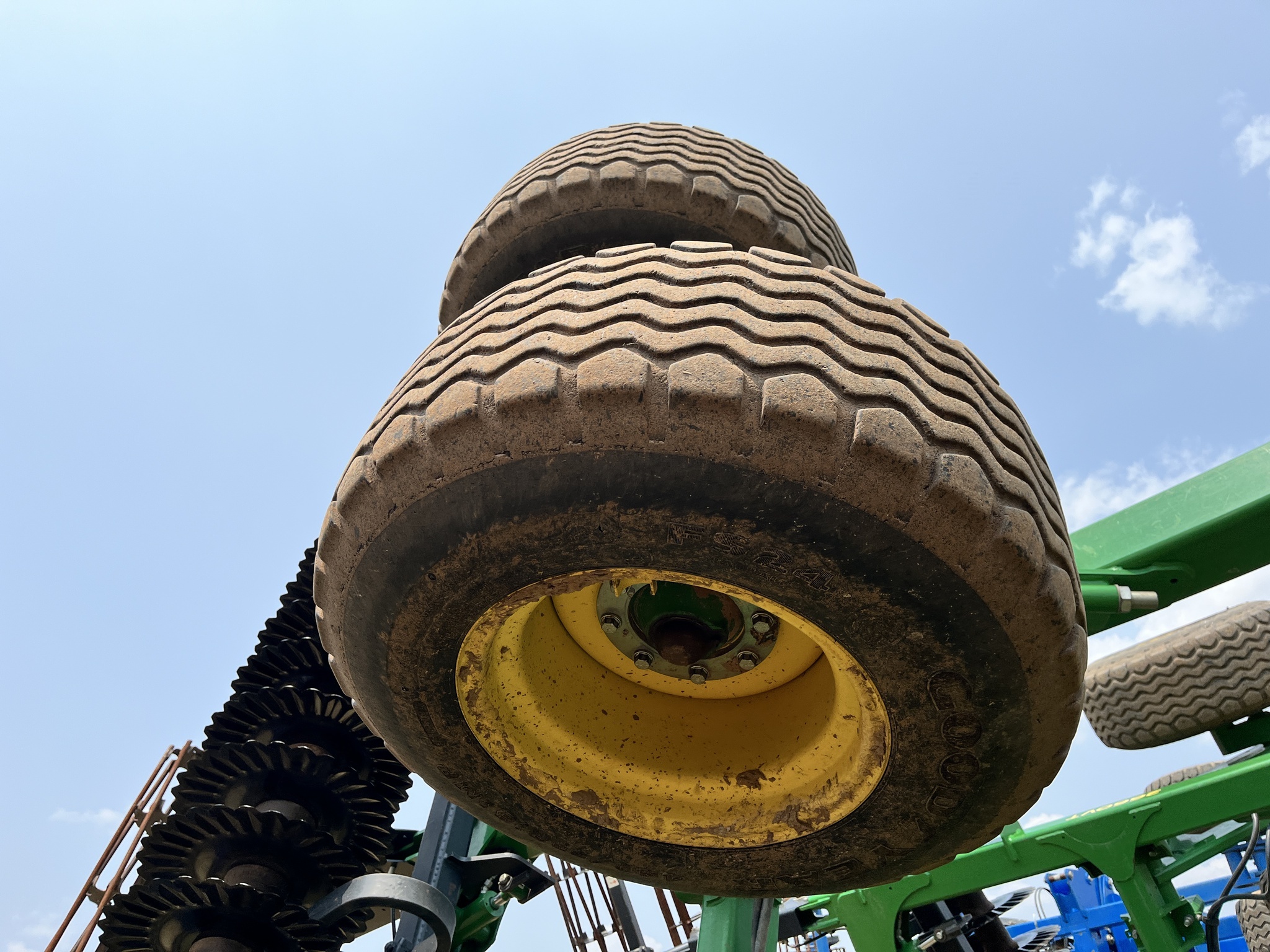 2019 John Deere 2660VT Vertical Tillage