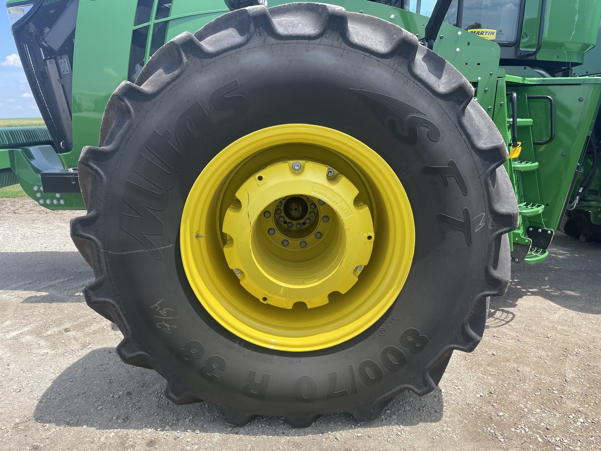 2021 John Deere 9620R Tractor
