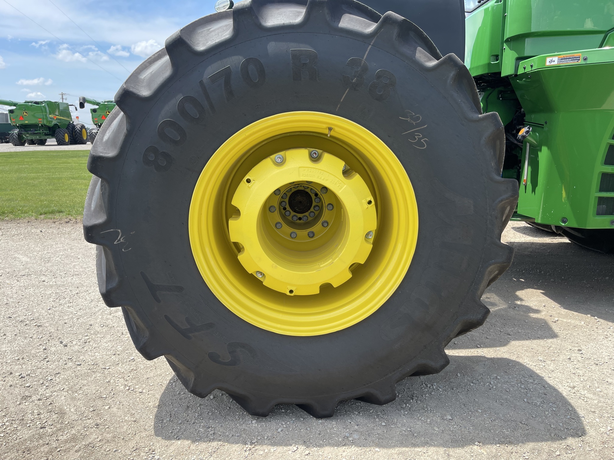 2021 John Deere 9620R Tractor