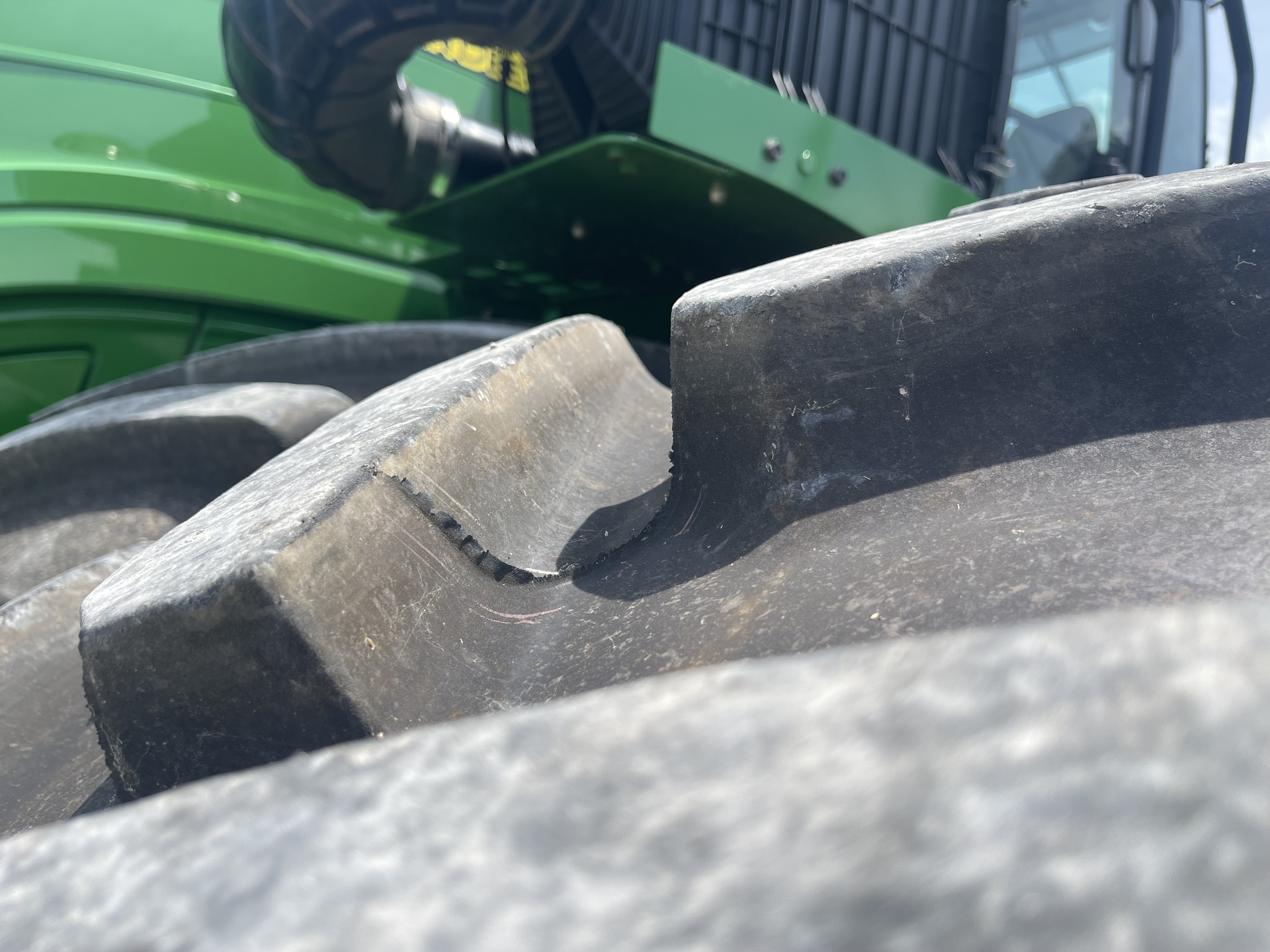2021 John Deere 9620R Tractor