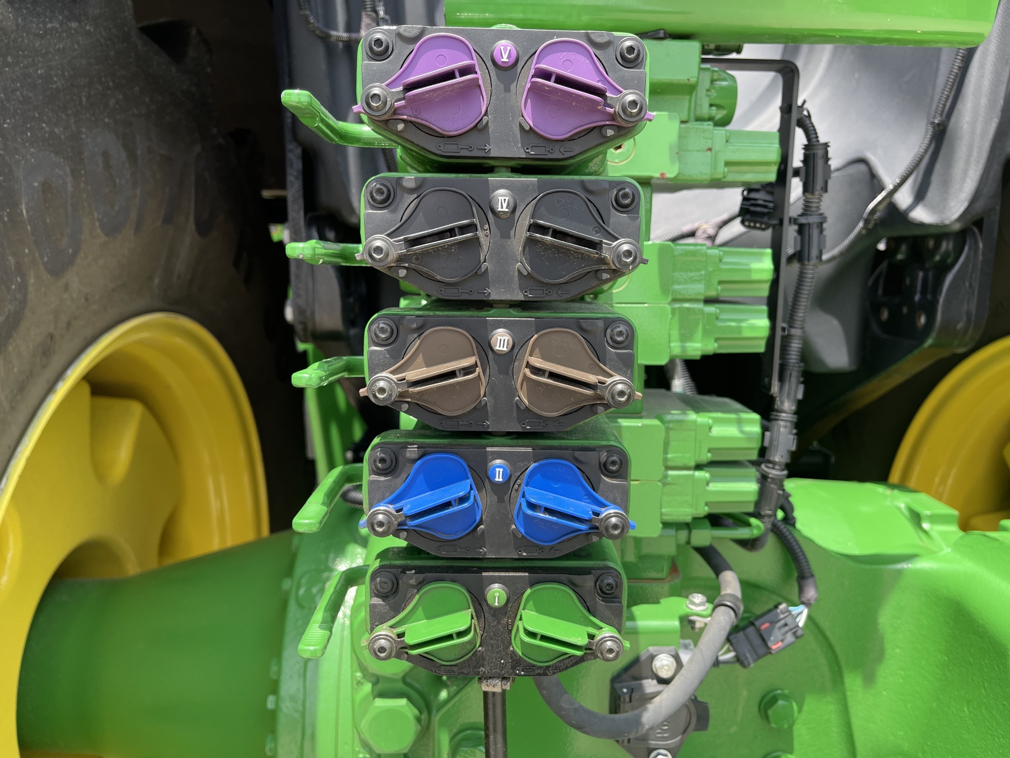 2021 John Deere 9620R Tractor