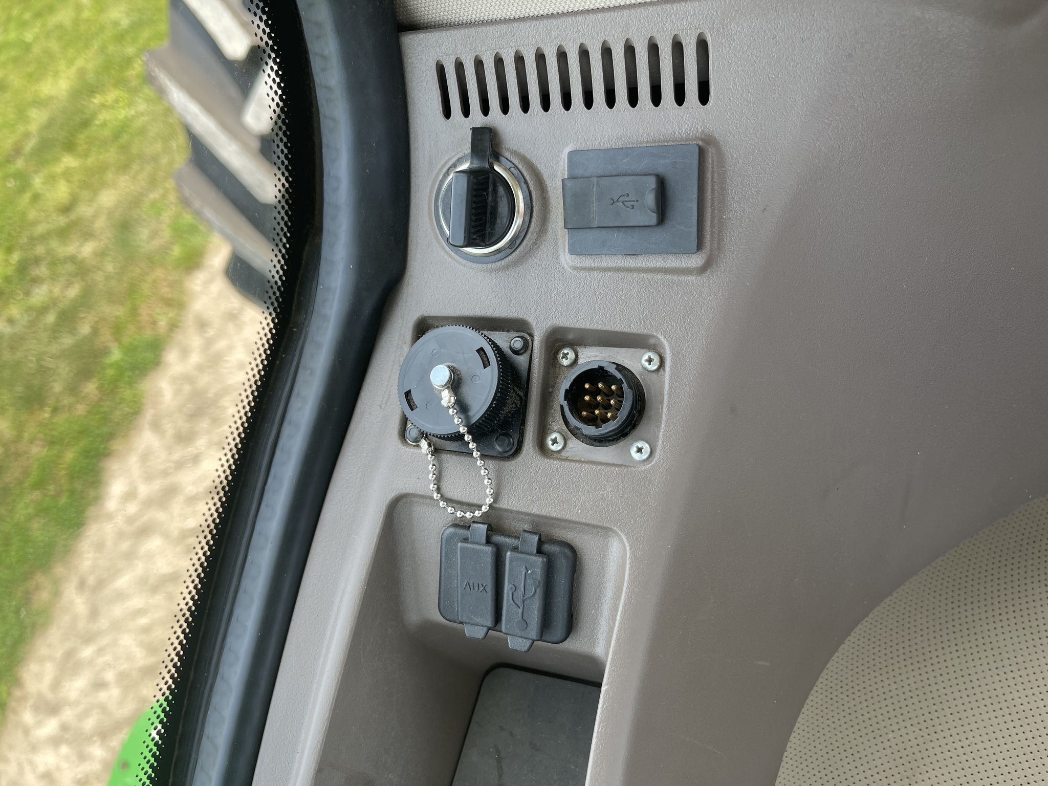 2021 John Deere 9620R Tractor