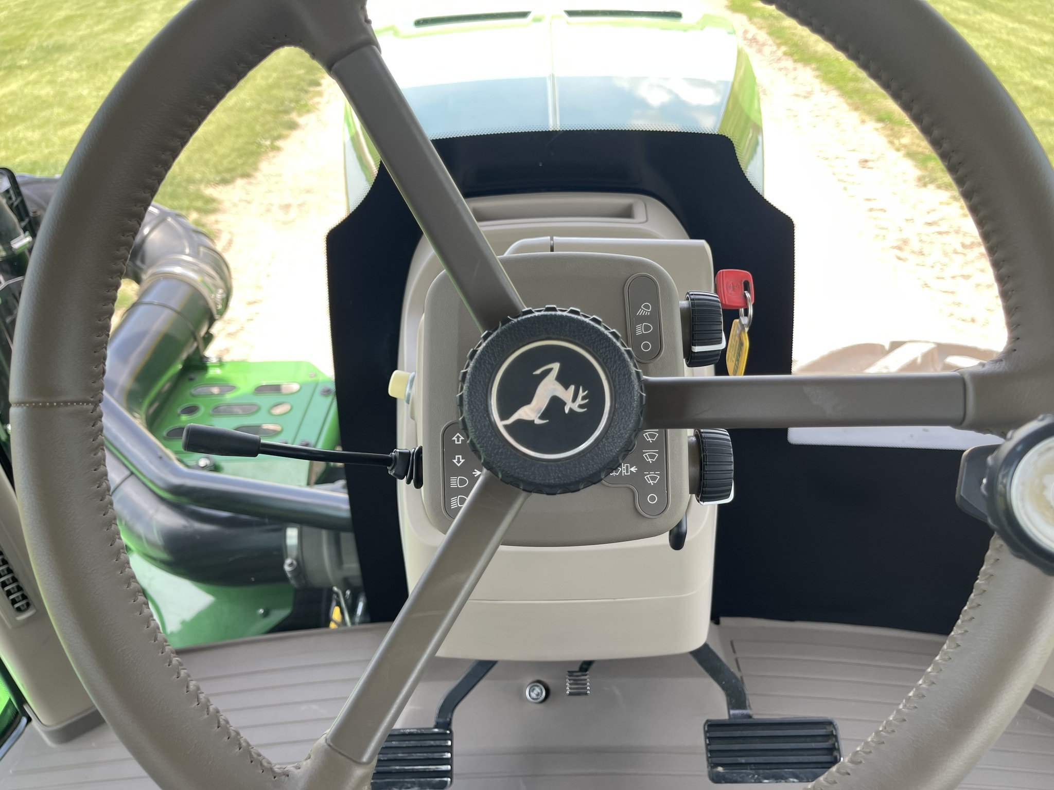 2021 John Deere 9620R Tractor