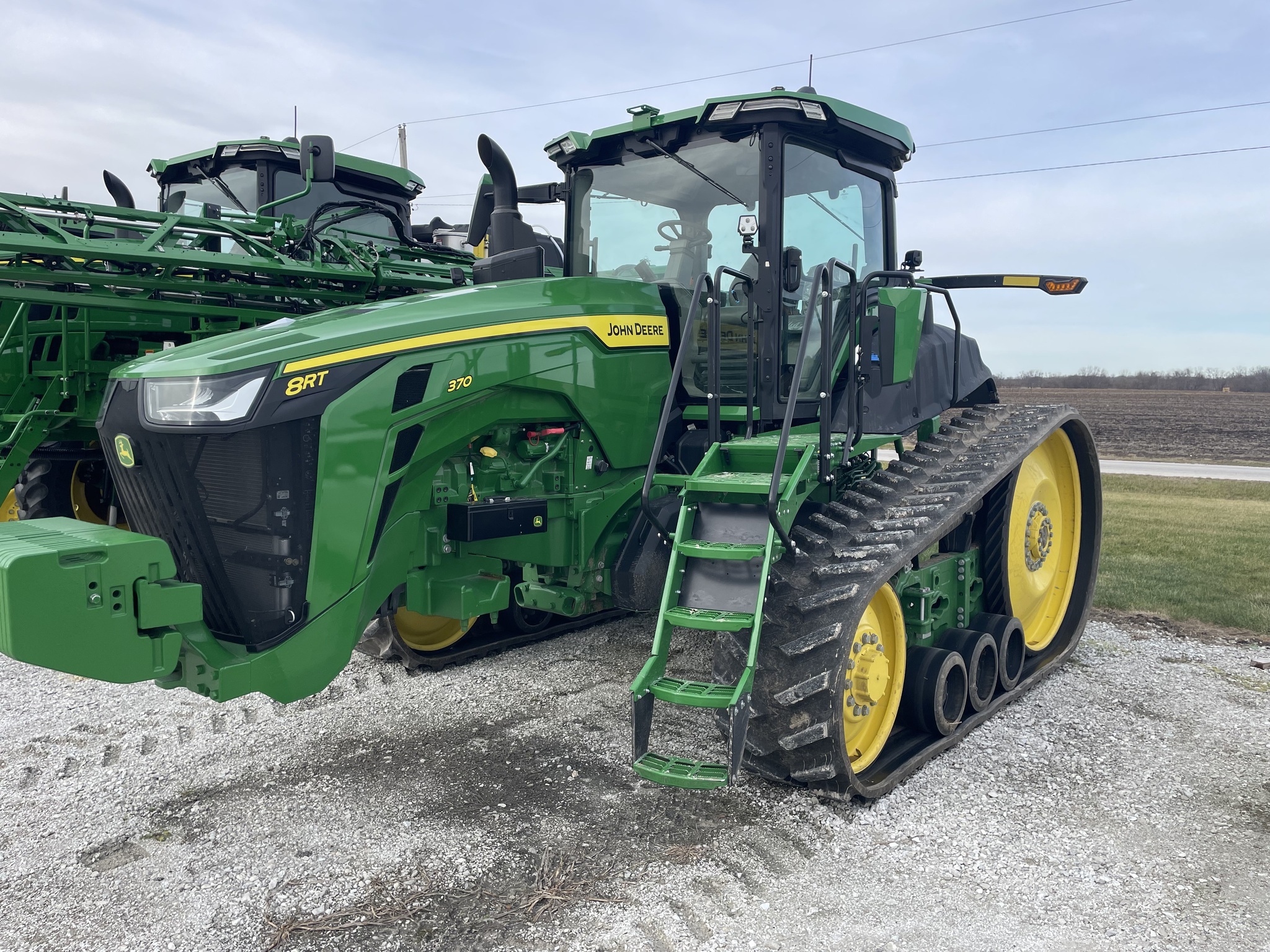 2023 John Deere 8RT 370 Tractor