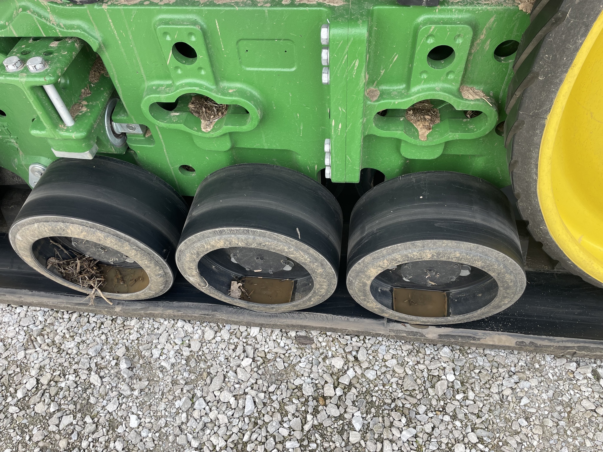 2023 John Deere 8RT 370 Tractor