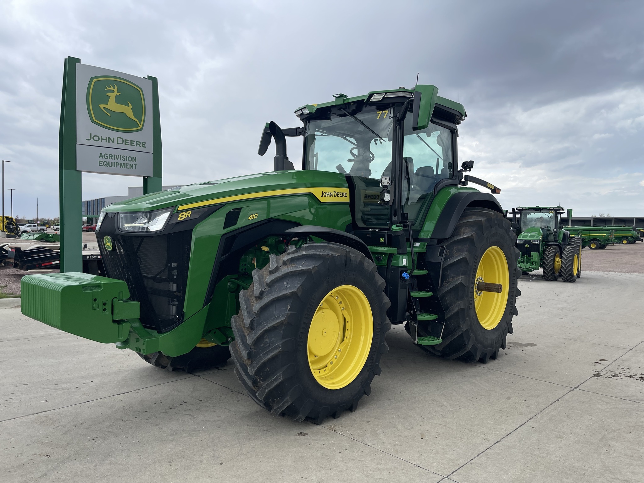 2023 John Deere 8R 410 Tractor