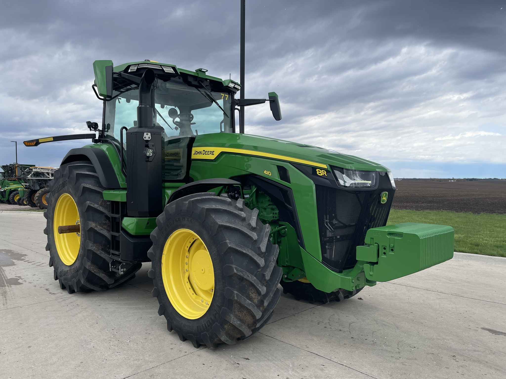 2023 John Deere 8R 410 Tractor