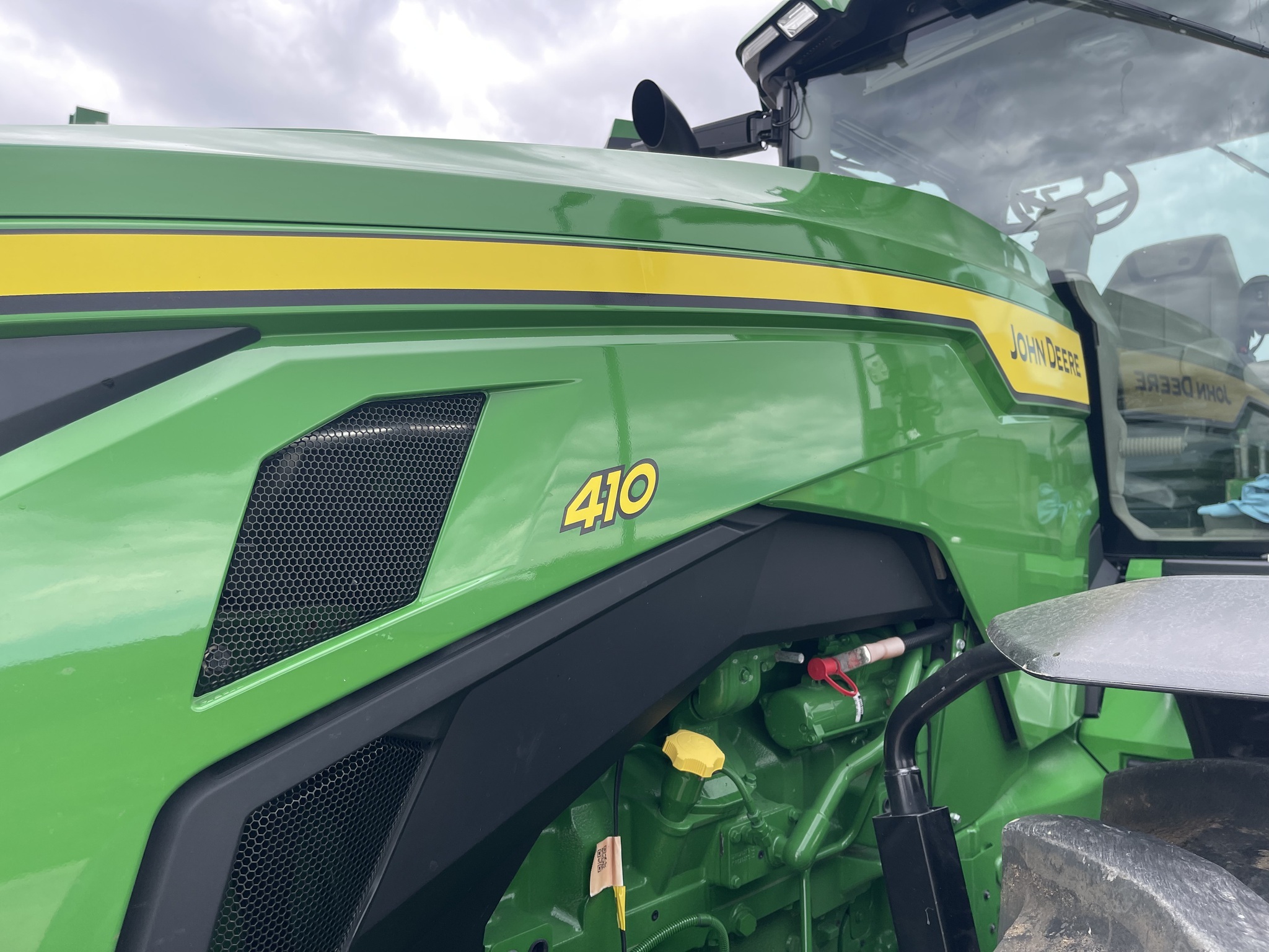 2023 John Deere 8R 410 Tractor