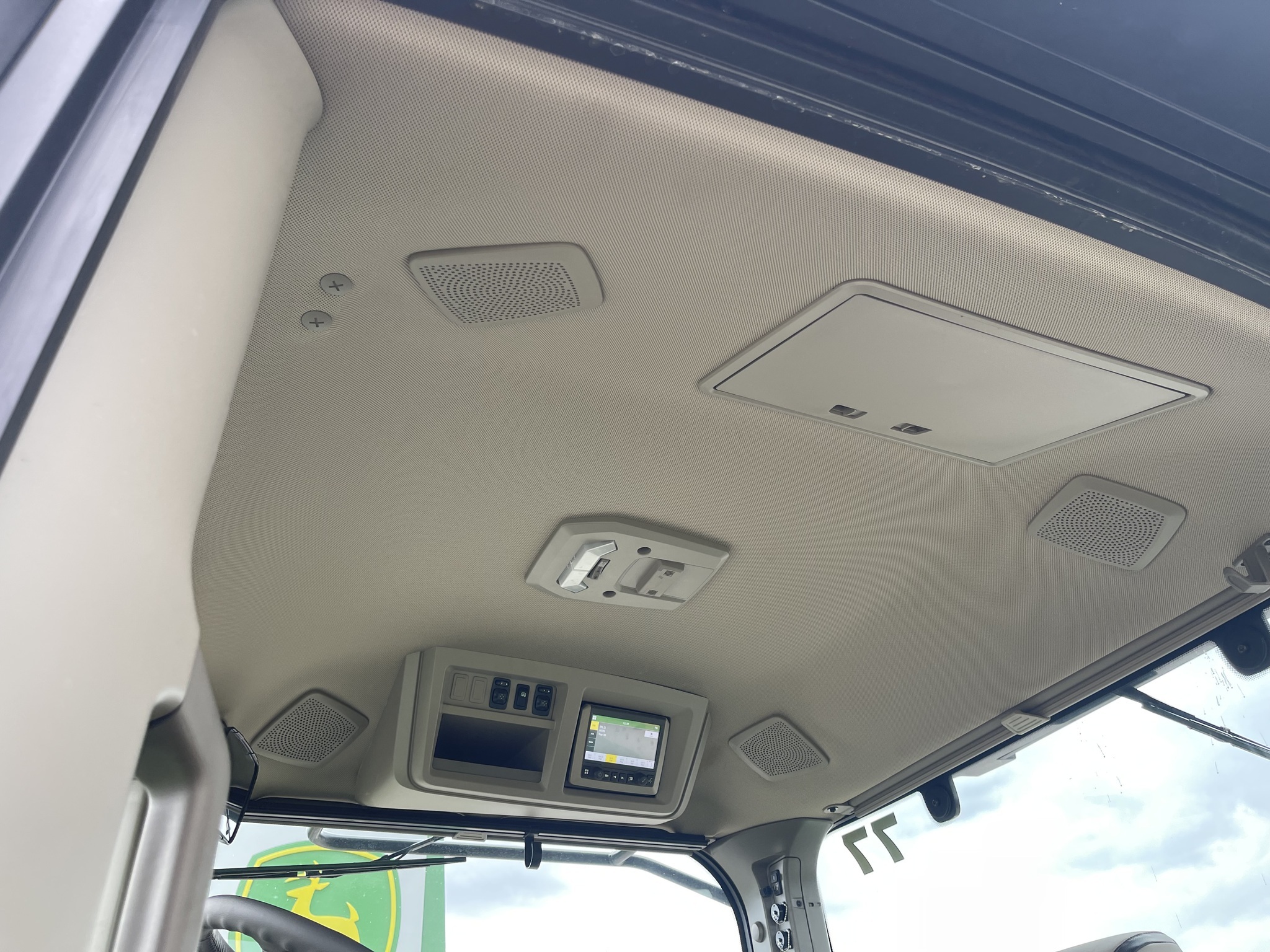 2023 John Deere 8R 410 Tractor