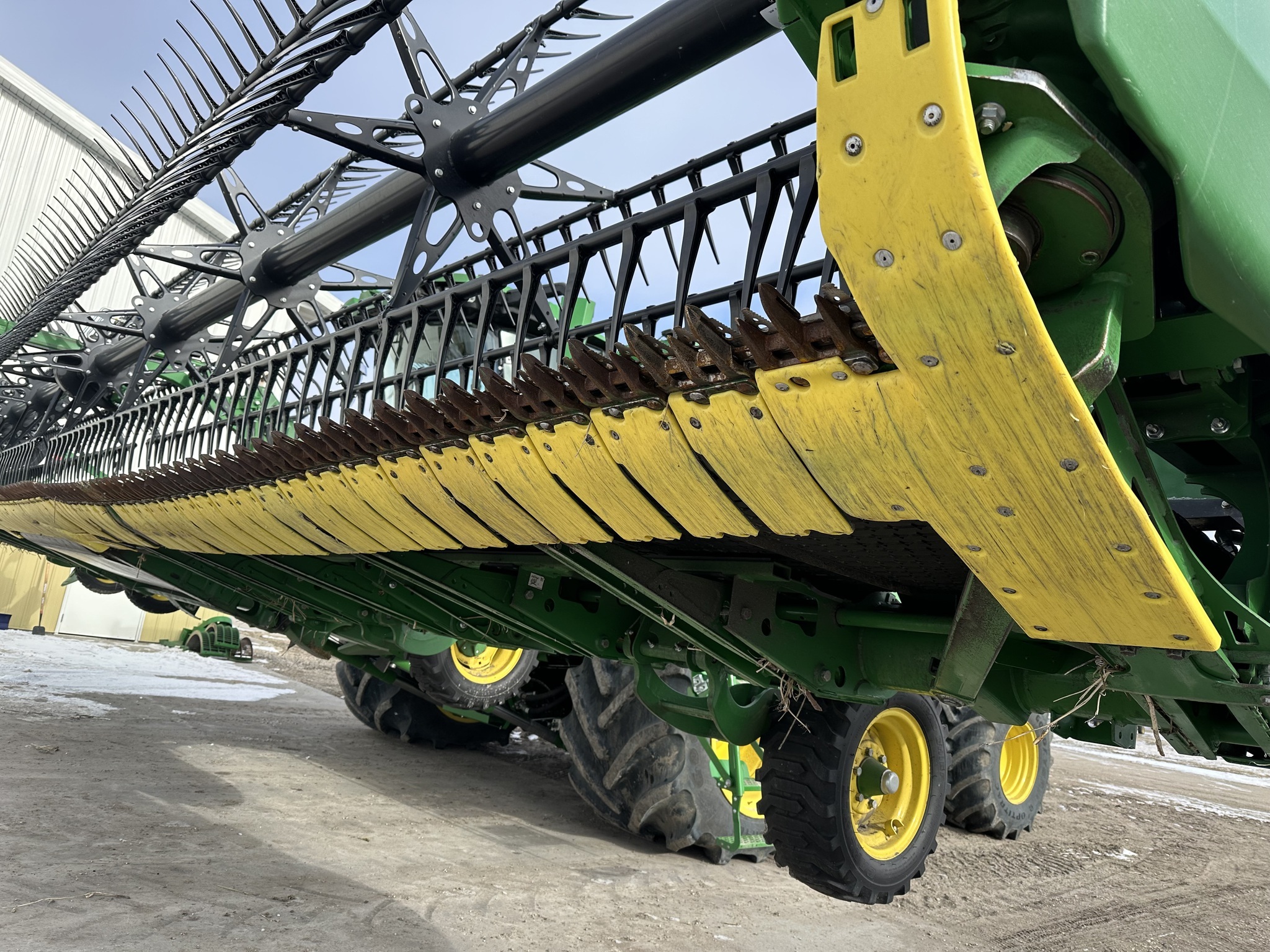 2022 John Deere HD40F Platform