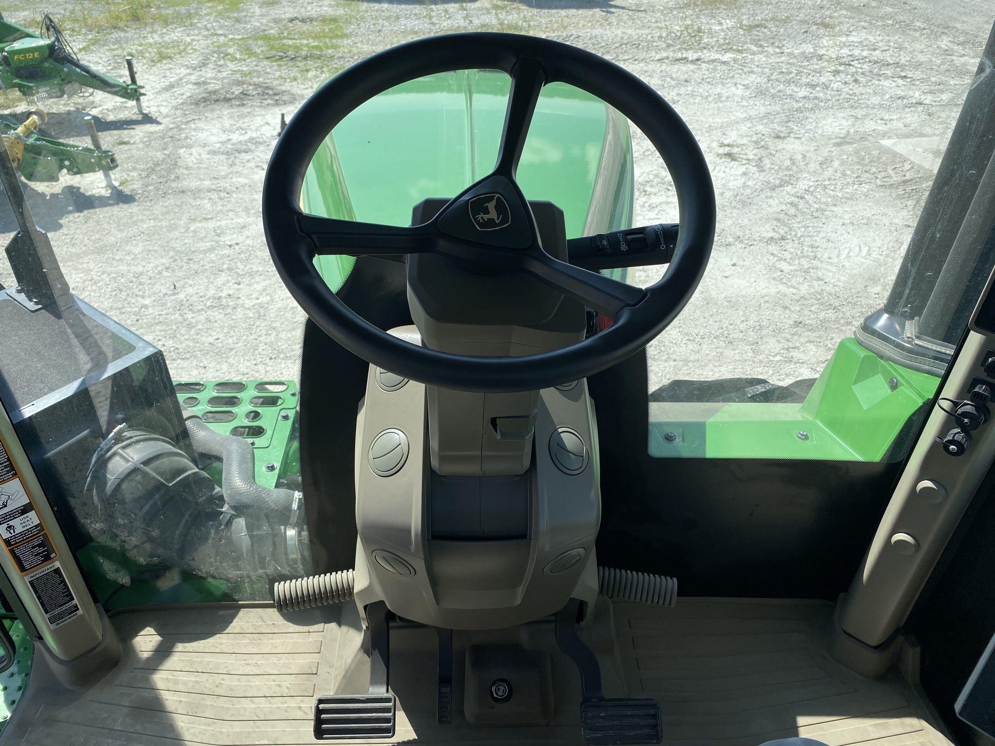2022 John Deere 9RX 640 Tractor