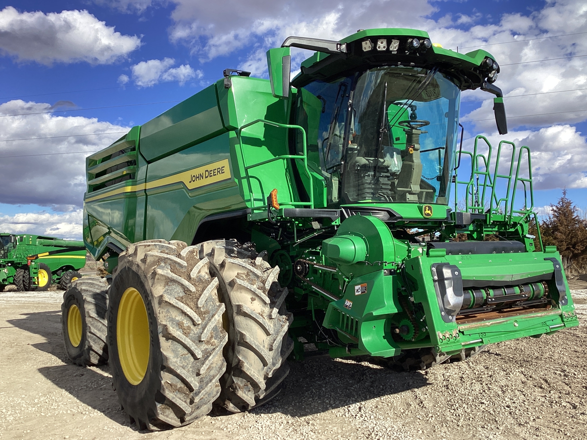 2023 John Deere X9 1000 Combine