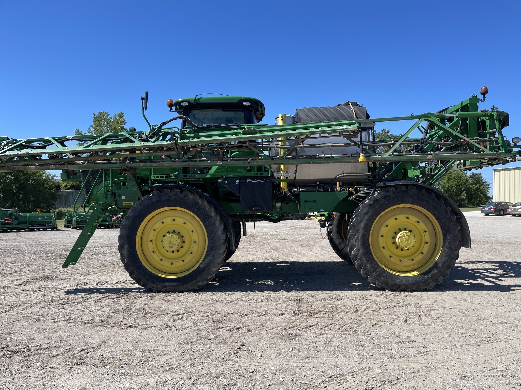 2021 John Deere R4045 Self-Propelled Sprayer