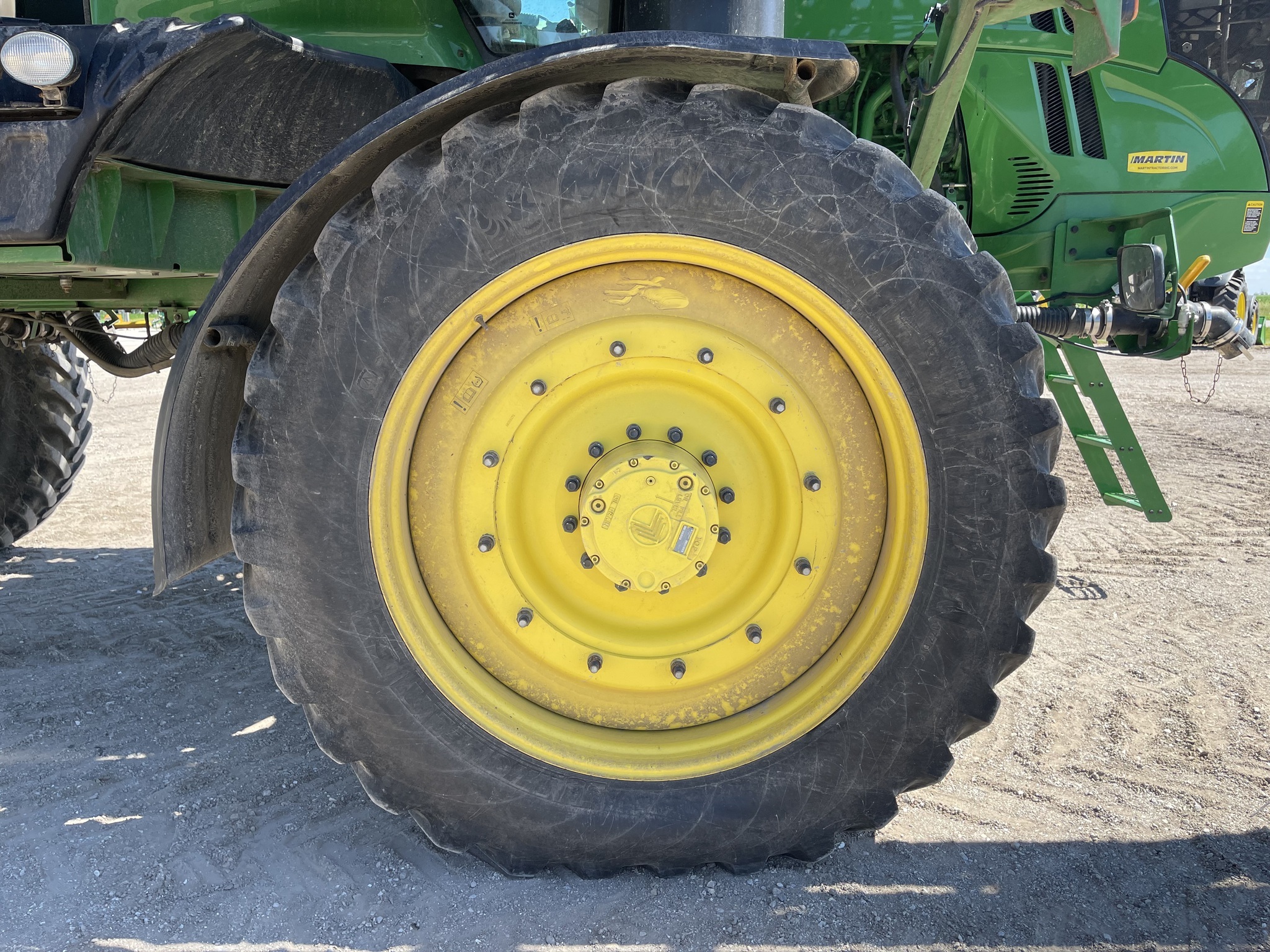 2021 John Deere R4045 Self-Propelled Sprayer