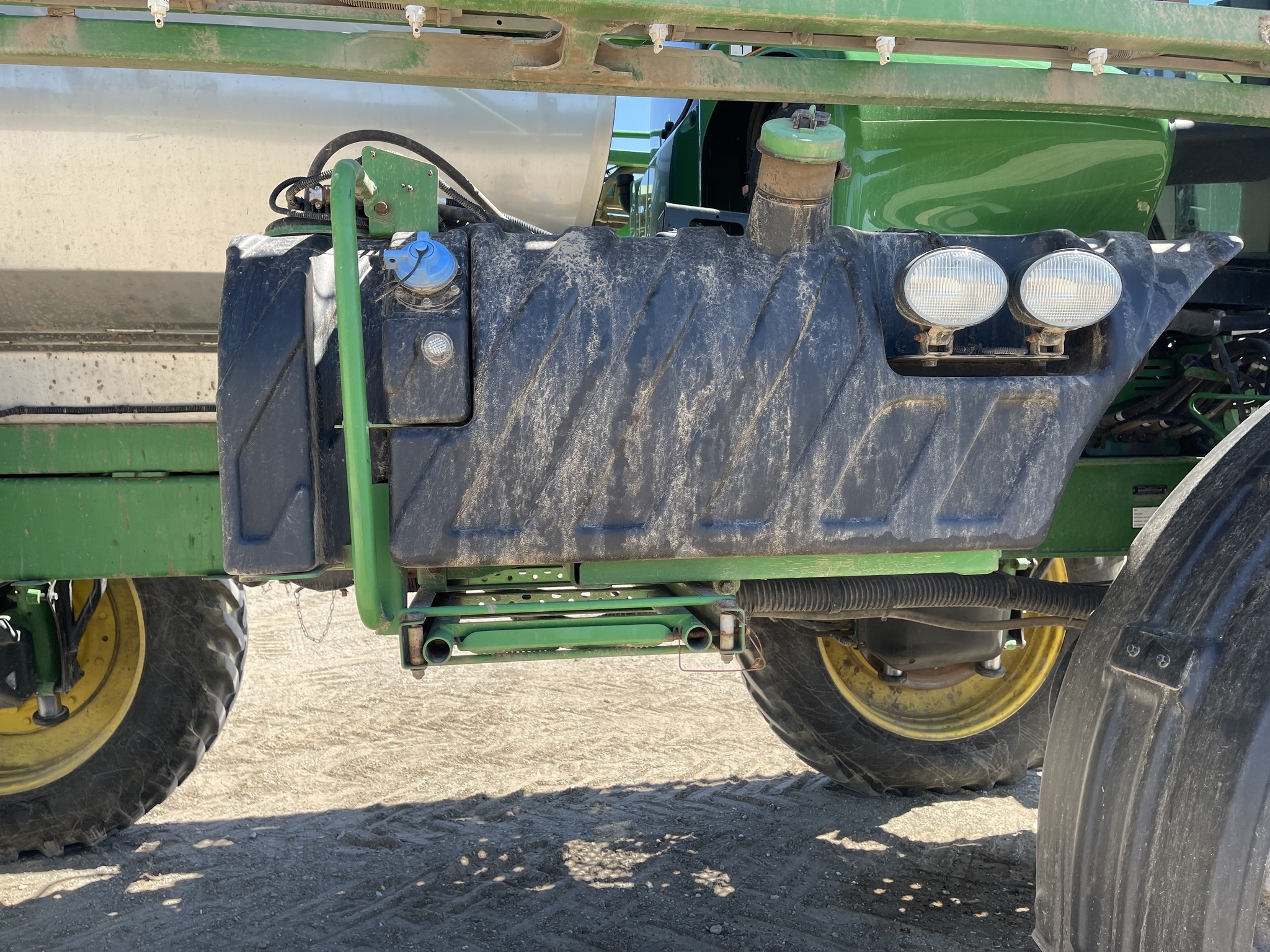 2021 John Deere R4045 Self-Propelled Sprayer