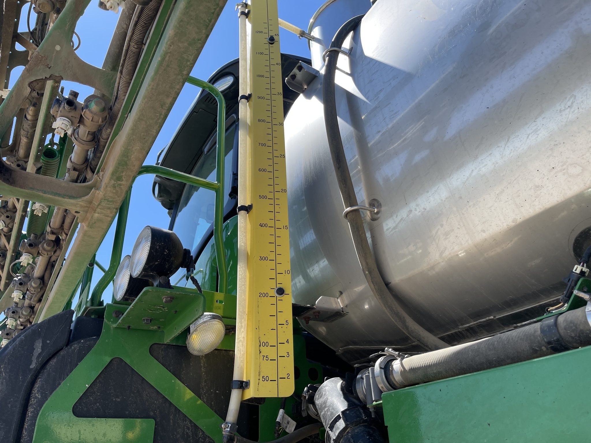 2021 John Deere R4045 Self-Propelled Sprayer