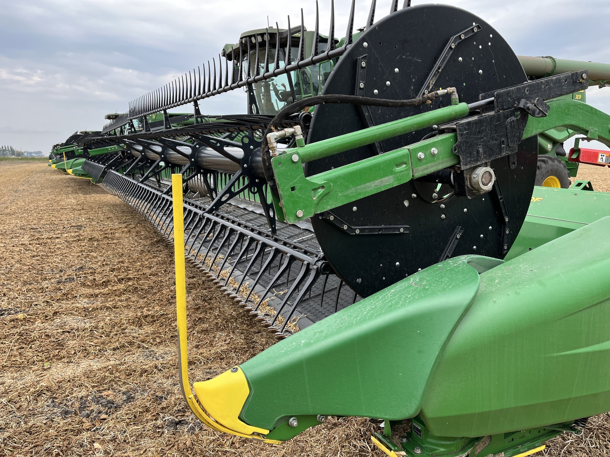 2023 John Deere HD50F Platform