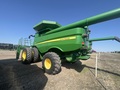 2013 John Deere S670 Combine