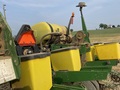 2001 John Deere 1760NT Planter