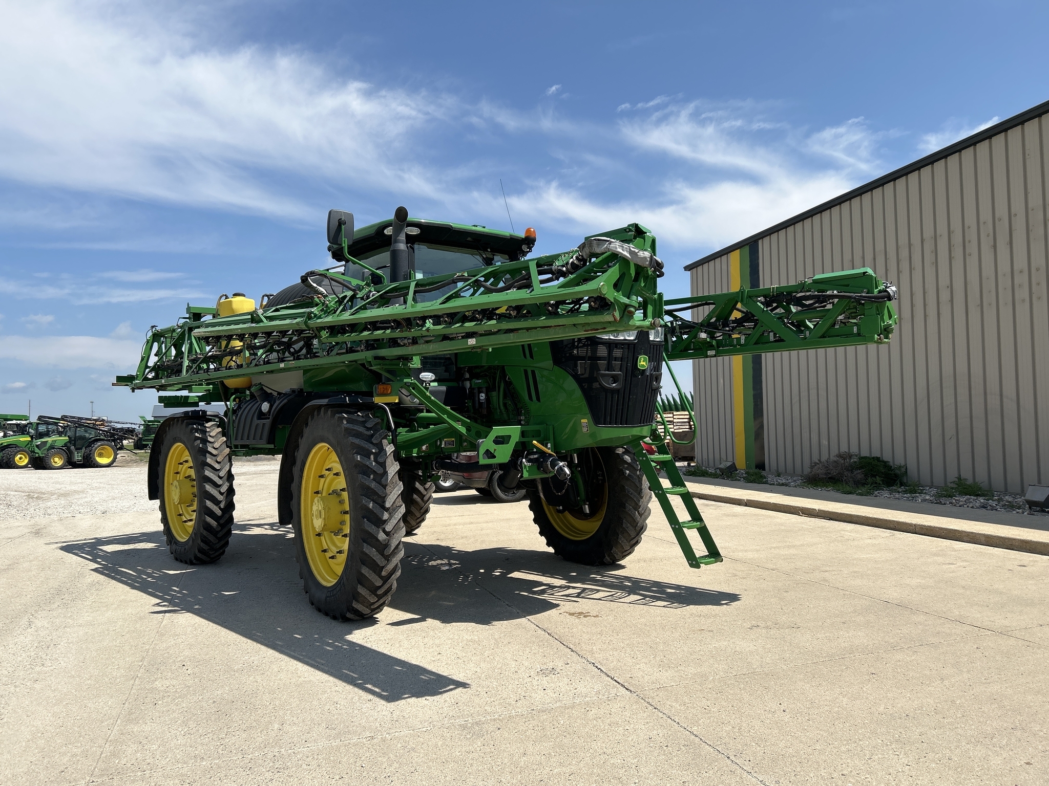 2019 John Deere R4045 Self-Propelled Sprayer