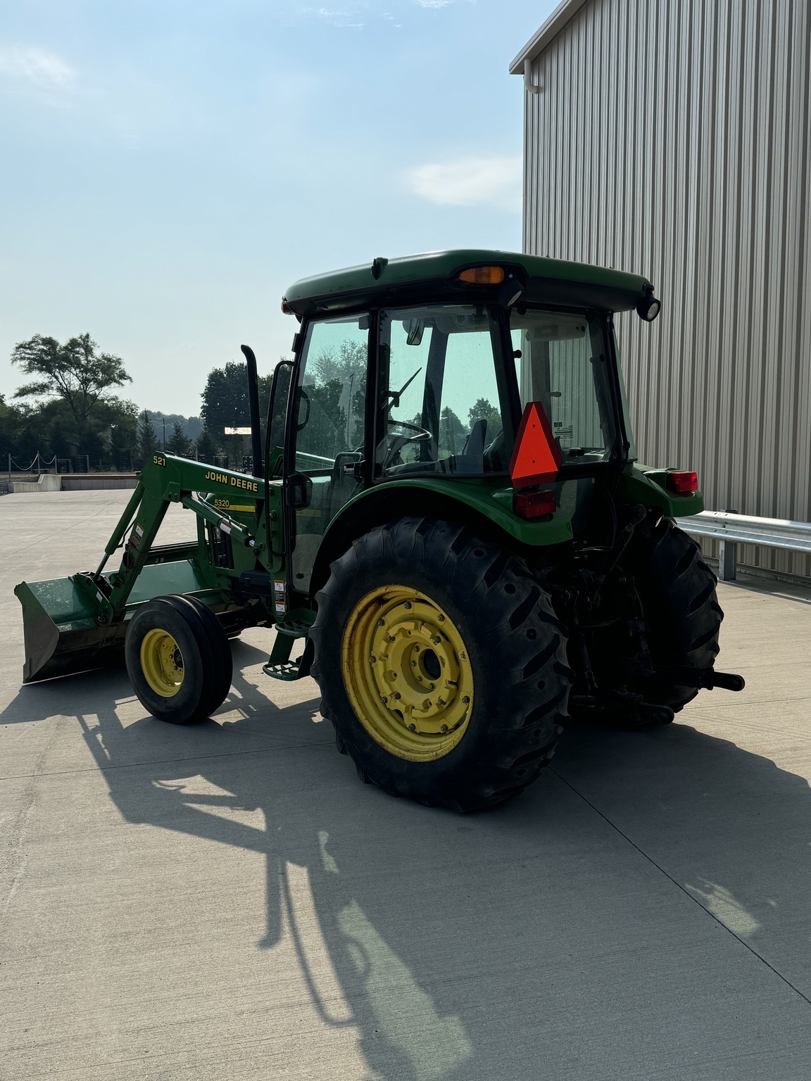 2002 John Deere 5320 Tractor