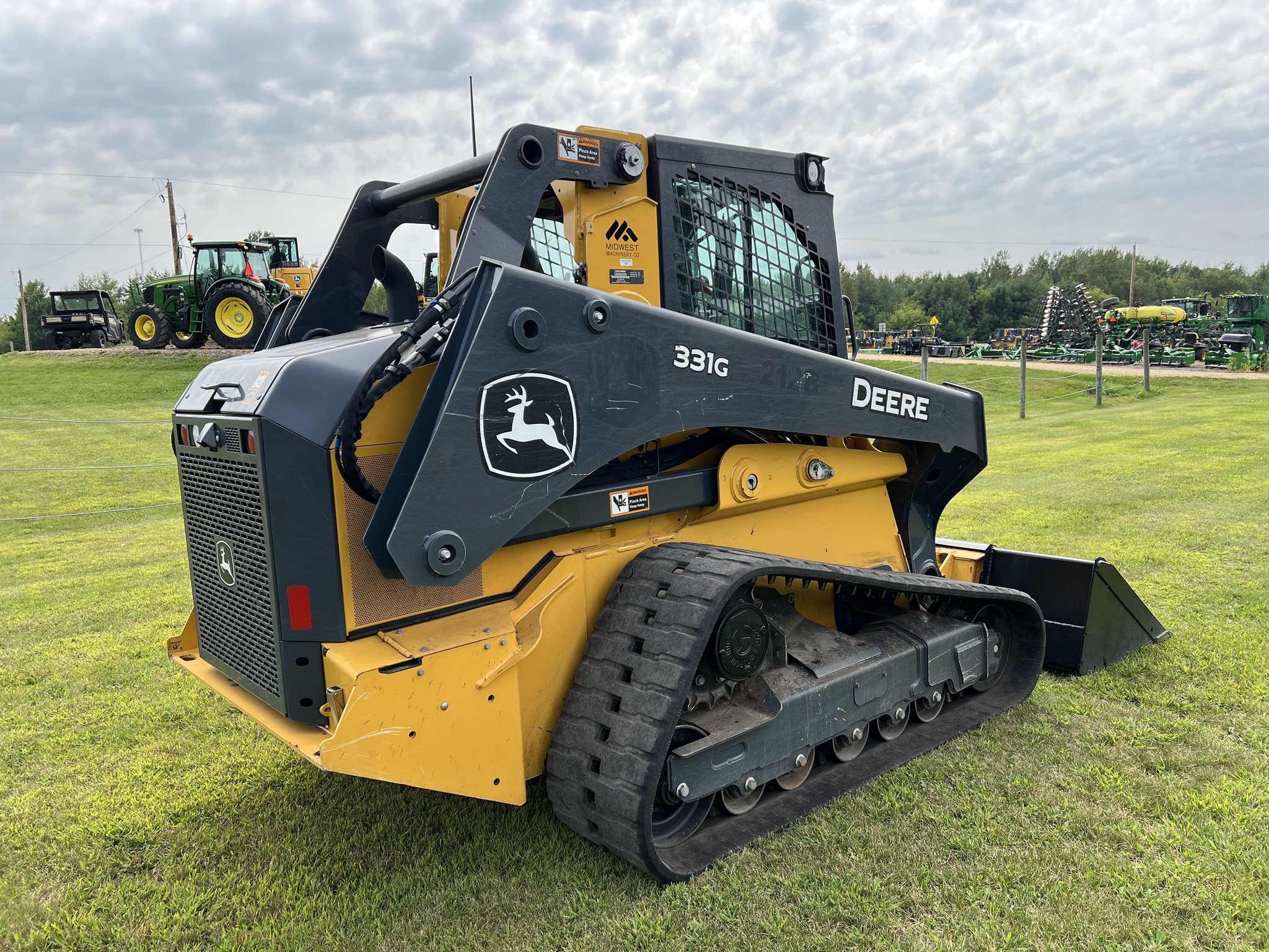 2023 Deere 331G Skid Steer
